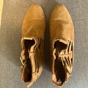 American Eagle faux suede bootie